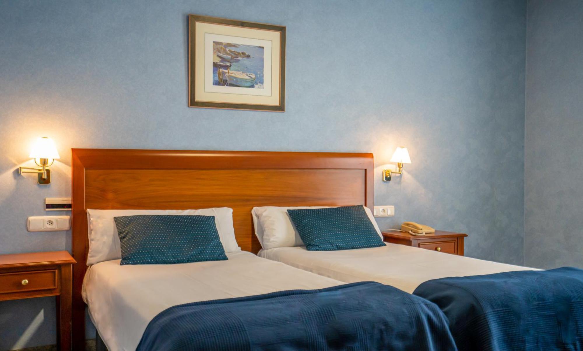 Hotel Bartos Almussafes Bagian luar foto