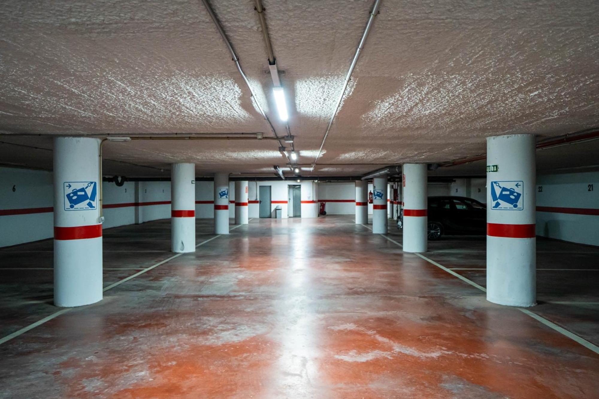 Hotel Bartos Almussafes Bagian luar foto