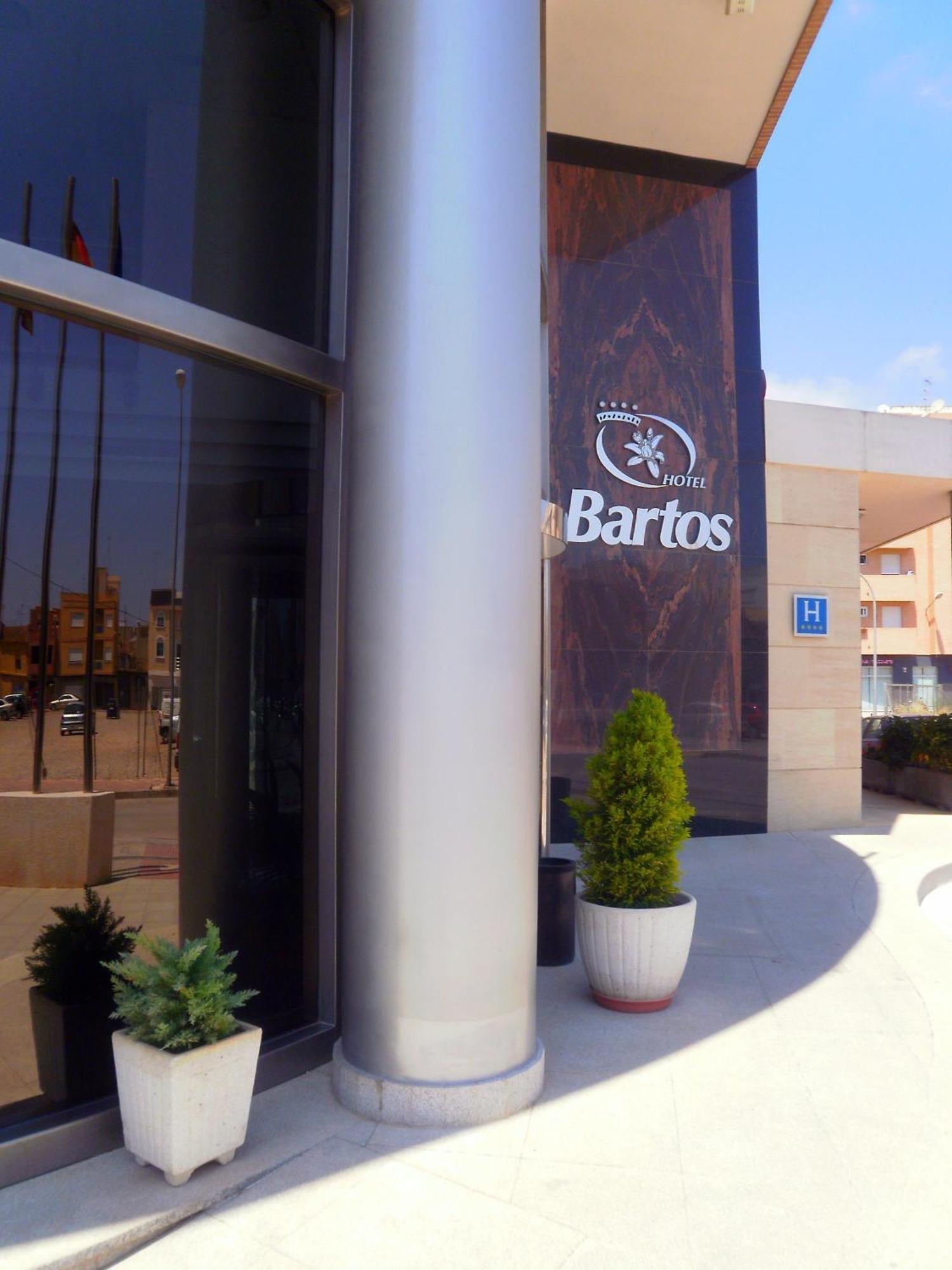Hotel Bartos Almussafes Bagian luar foto