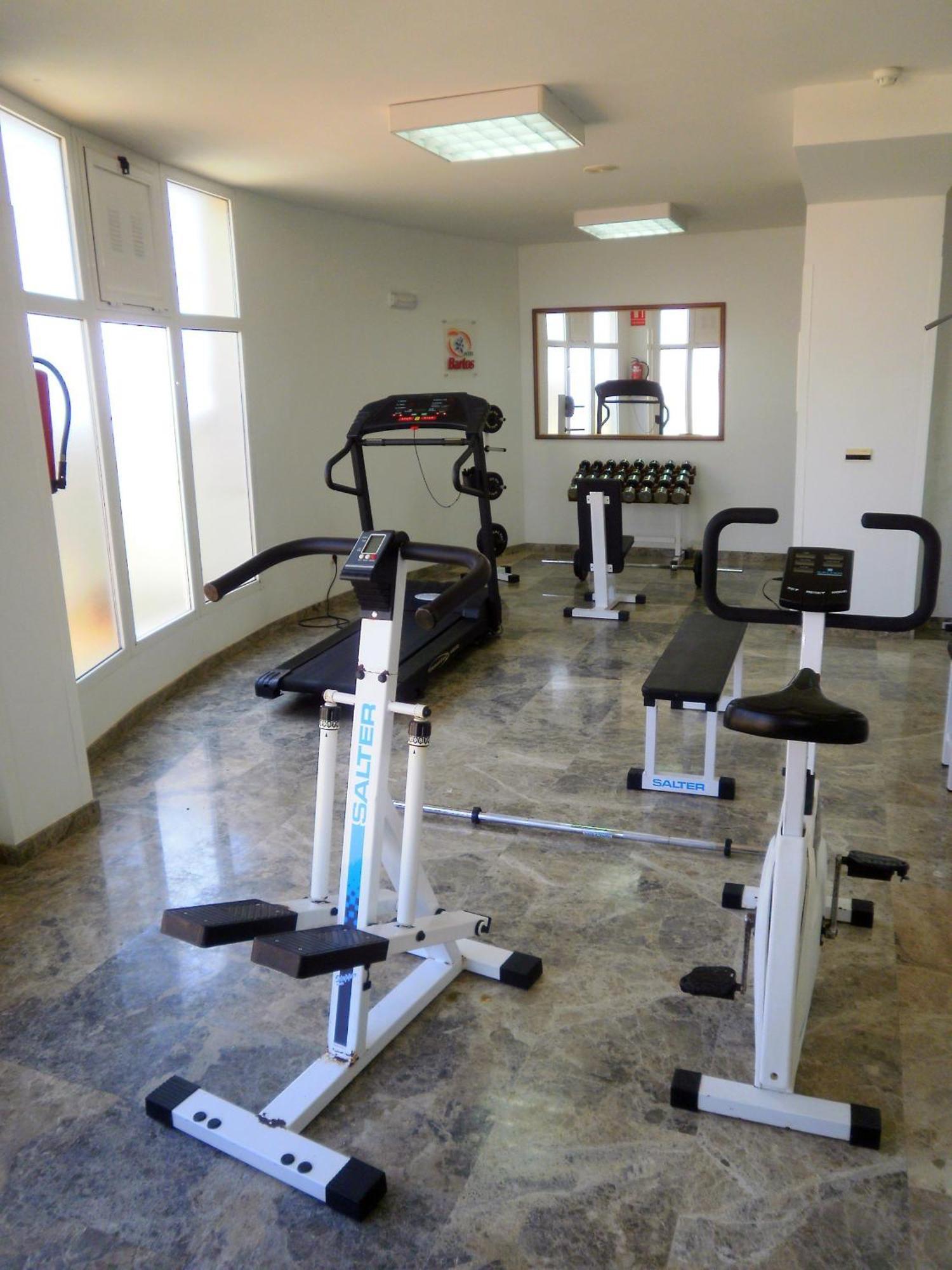 Hotel Bartos Almussafes Bagian luar foto